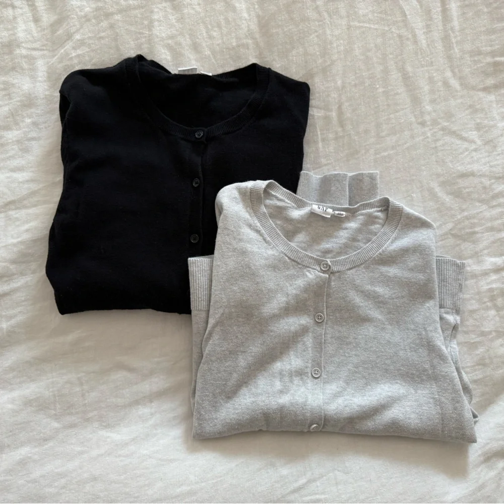 GAP Women's Black and Light Gray Cardigan Set LOT - Classic Cardigan - Picture 10 of 16